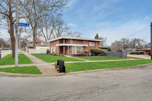 14744 Avalon Ave, Dolton, IL 60419-2473