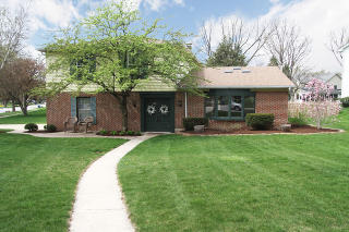 816 59th St, Lisle, IL 60532-3117