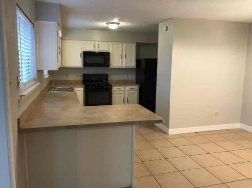 3914 Willmont Rd, Morgans Point TX  77571-4190 exterior