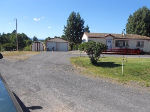 2751 Panorama Pl, Chiloquin OR  97624-6711 exterior