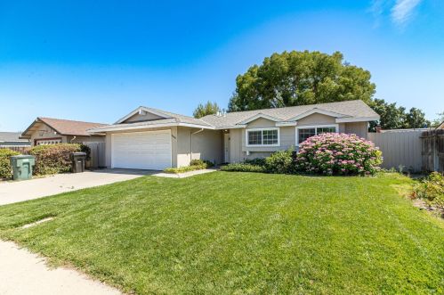 2532 Casita Dr, Modesto, CA 95355-3423
