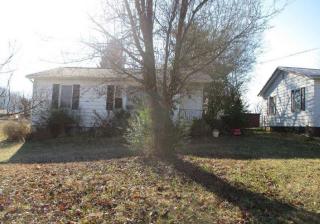 138 Midnight Dr, Elizabethton, TN 37643-6138