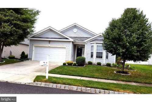 19 Shelly St, Erial, NJ 08081-4950