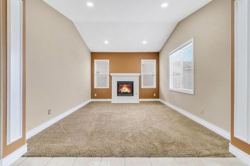 17653 Cedarwood Dr, Riverside CA  92503-7038 exterior