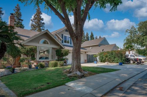 4404 Bluff Creek Dr, Modesto, CA 95355-9103