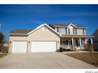 2251 Birmingham Dr, Belleville, IL 62221-7977