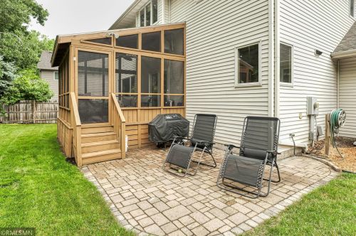 776 Henslow Ave, Saint Paul MN  55128-5365 exterior