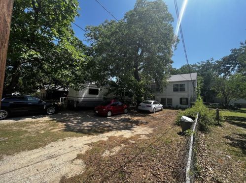 3124 Shawnee Trl, Fort Worth TX  76135-2843 exterior