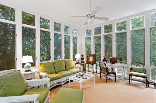 2867 Habersham Rd, Atlanta GA  30305-2939 exterior