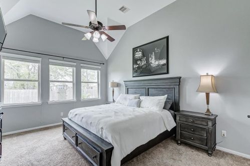 9306 Wheatfield Ln, Richmond TX 77469-5358 exterior