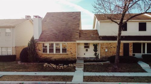 2024 Clubview Dr, Carrollton TX 75006-1704 exterior