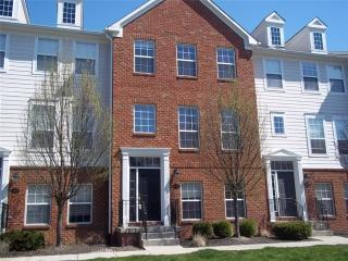 1111 Cavendish Dr, Carmel IN  46032-4649 exterior