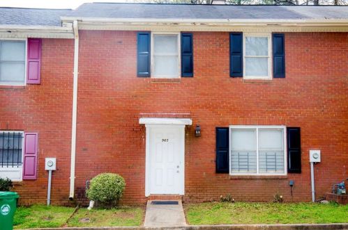 965 Park Gate Pl, Stone Mountain, GA 30083-2665