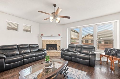 632 Tierra Vista Way, Fort Worth TX  76131 exterior