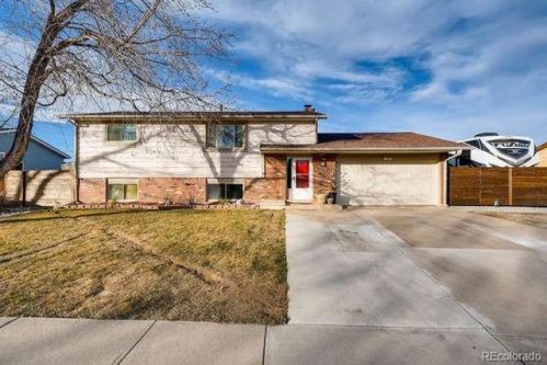 12825 Chenango Ave, Morrison, CO 80465-1639