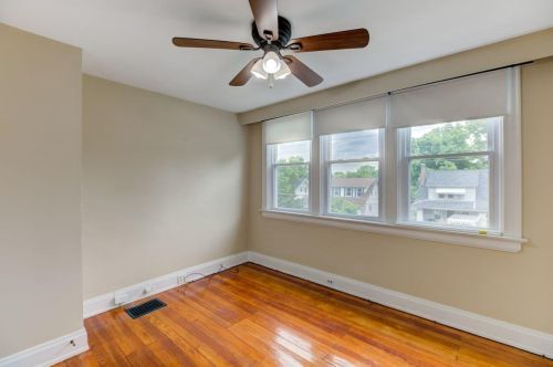 2215 Hannaford Ave, Cincinnati OH  45212-1612 exterior