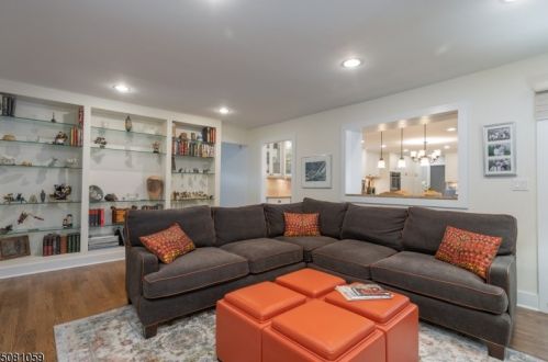 30 Deer Run Dr, Dover NJ  07869-4511 exterior