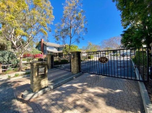 3723 Hitchcock Ranch Rd, Santa Barbara, CA 93105-3177