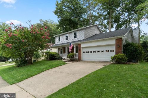 9707 Rossetti Ct, Springfield VA  22015-4144 exterior