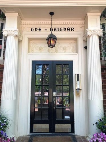 301 10th St, Atlanta GA  30318-5613 exterior