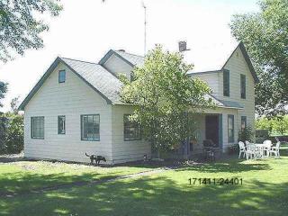 730 Mcphee Rd, Goose Prairie, WA 98937-8784