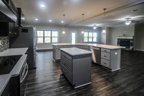 711 Thornbury Rdg, Evans GA  30809-8294 exterior