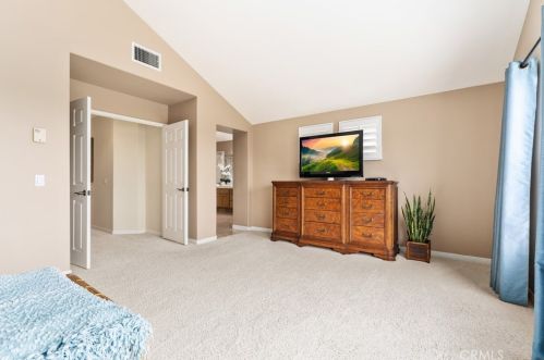 405 Laureltree Dr, Anaheim CA  92808-1648 exterior