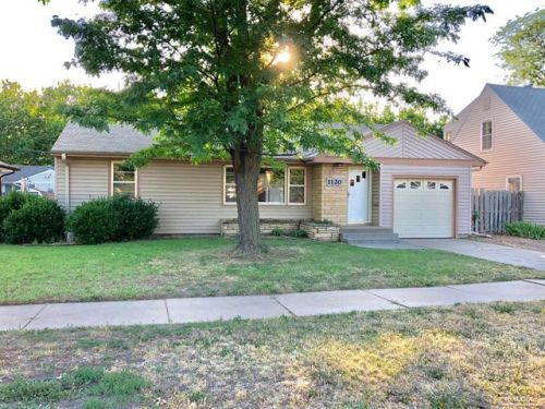 1120 Roach St, Mentor, KS 67401-6244