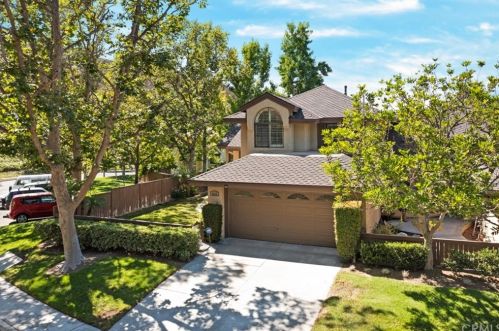 6235 Twin Peak Cir, Anaheim, CA 92807-4850