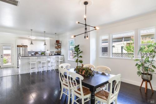 302 Scott St, Ukiah CA  95482-4320 exterior