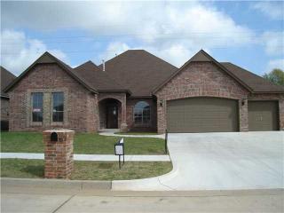 1013 Justin Dr, Yukon, OK 73099-2178