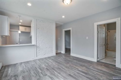 83 3rd St, Paterson NJ  07522-1313 exterior