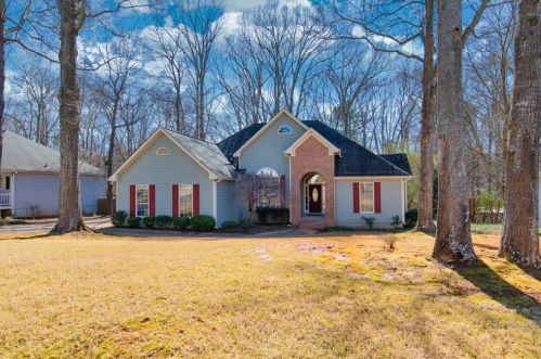 841 Harvest Ln, Monroe, GA 30655-2077