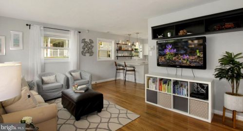 12526 Epping Ct, Silver Spring, MD 20906-3810