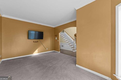 5625 Baffin Rd, Atlanta GA  30349-7050 exterior