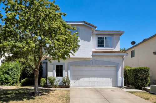 5516 Deepdale Way, Elk Grove, CA 95758-6852