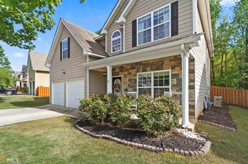 97 Briandwood Dr, Newnan, GA 30265-6239