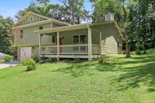 3335 Sir Lancelot Pl, Marietta, GA 30008-5754