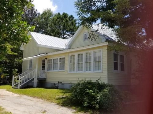 222 3rd Ave, Cairo, GA 39828-2736