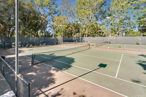 124 Lakepines, Irvine CA  92620-1924 exterior