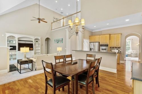 3541 Highgrove Way, Atlanta GA  30319-1992 exterior