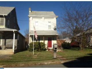 739 Philadelphia Ave, Reading PA  19607-3109 exterior