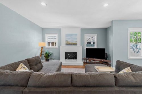 2253 6th Ave, Fort Worth TX  76110-1807 exterior