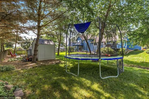 1357 Interlachen Dr, Saint Paul MN  55123-2159 exterior