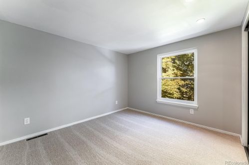 8242 Tamarac St, Englewood CO 80112-3233 exterior