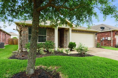 5822 Camelia Evergreen Ln, Richmond TX  77407-6902 exterior