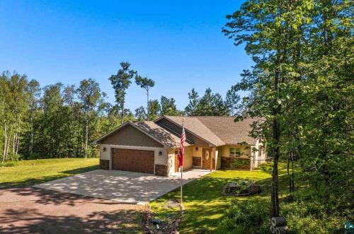 3211 Norton Rd, Duluth, MN 55803