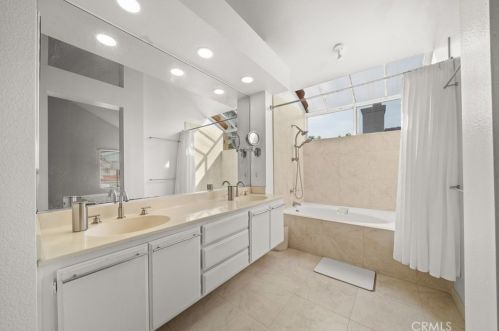 36 Del Perlatto, Irvine CA  92614-5360 exterior