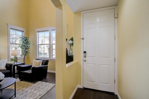 1272 Trestlewood Ln, San Jose, CA 95138-2725