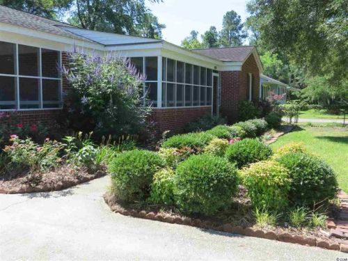1690 Calhoun Dr, Georgetown, SC 29440-6522